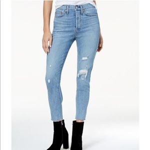 Levi’s Wedgie Skinny Jean